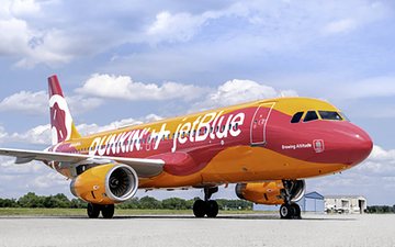Pintura especial marca lançamento de nova linha de cafés nos EUA - JetBlue