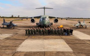 FAB avalia sistema de autodefesa do KC-390 Millennium em cenário de combate simulado na Base Aérea de Canoas - FAB/Sargento Deborah