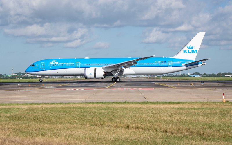 Um dos seis voos semanais da KLM será operado pelo Boeing 787-9 - Divulgação