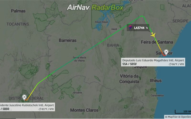 O piloto foi socorrido na capital baiana e os passageiros seguiram viagem mais tarde na mesma aeronave - Radarbox/Reprodução