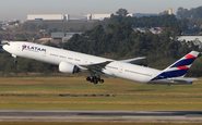 Boeing 777-300ER opera os voos diários para a capital portuguesa - Guilherme Amancio