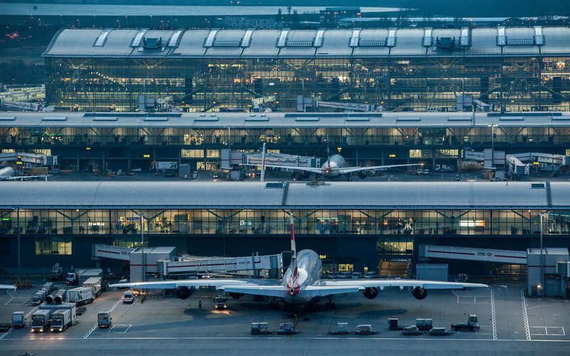 Aeroporto de Heathrow é o segundo maior do mundo em passageiros internacionais - Divulgação