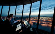 Torre de controle do aeroporto de Heathrow, em Londres, um dos mais movimentados do mundo - NATS