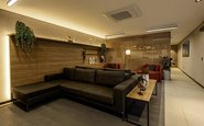Sala VIP funciona no Hangar 10 diariamente das 6h às 23h - TAM AE