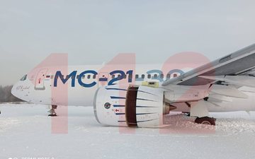 Imagem Protótipo de testes do MC-21 fica preso na neve