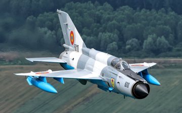 Imagem Caças MiG decolam para interceptar bombardeiros russos no Mar Negro
