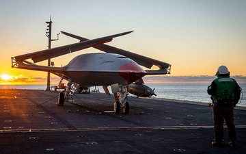 EUA investem bastante em modernos drones militares - Us Navy