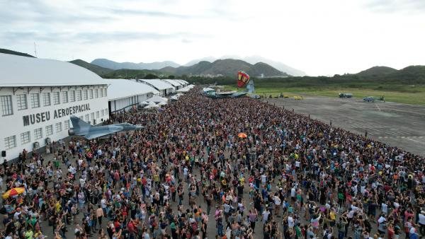 Em 2022, 130 mil pessoas estiveram presentes no show aéreo - FAB