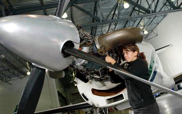 Imagem Inspeção Anual de Manutenção é o segredo por trás de uma aviação segura e eficiente