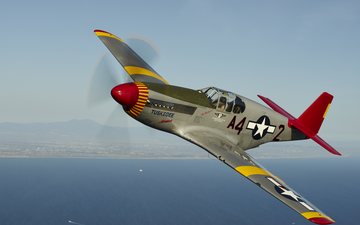 P-51C do CAF ostenta as cores do importante esquadrão Tuskegee Airmen que combateu na Segunda Guerra Mundial - Jeff Berlin/CAF