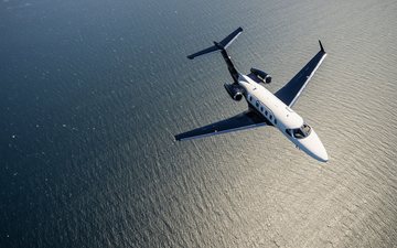 Phenom 300 em voo