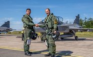 Desde 2014, 17 pilotos da FAB realizam o curso de formação no Gripen na Suécia - SAAB