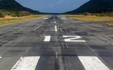 A recuperação total da pista seguirá até dezembro de 2025, com monitoramento contínuo da Anac - Anac/Divulgação