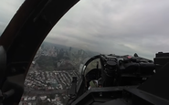 Vídeo em 360 graus oferece uma vista similar a do piloto do caça - Reprodução