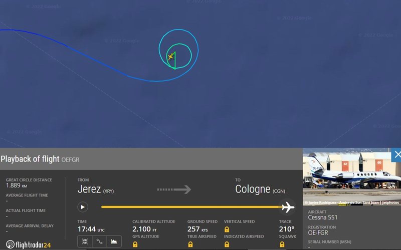 Aeronave caiu a 37 km do litoral da Letônia - Flightradar24/Reprodução