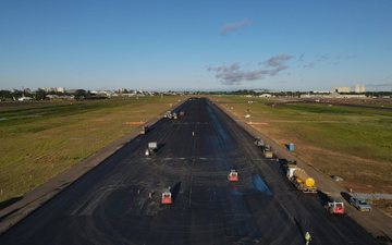 Retomada das operações internacionais dependia da entrega integral da pista de pousos e decolagens - Divulgação