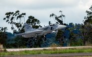 Colômbia negocia compra de caças Gripen com participação da Embraer