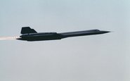 Receba as notícias de AERO diretamente das nossas redes sociais clicando aqui Banner PromocionalSR-71 Blackbird era ligeiramente mais lento que o A-12 Blackbird - USAF