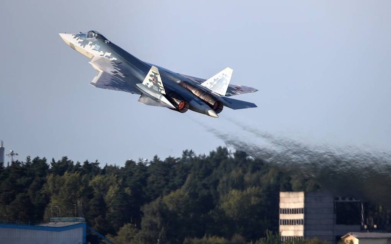 Su-57 é resposta da força aérea russa ao norte-americano F-22 Raptor - TASS/ Marina Lystseva