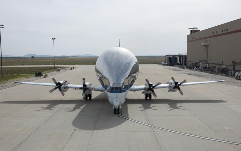 Criado nos anos 1960 o Super Guppy ainda hoje é a espinha dorsal da logística espacial da NASA - NASA