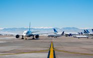 Funcionários fizeram piquetes foram realizados em 19 aeroportos dos EUA, exigindo renegociação de contratos - Divulgação