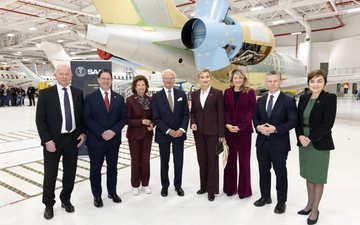 Família Real Sueca na Bombardier