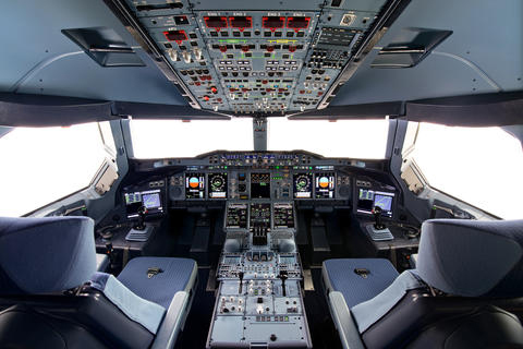 A380 cockpit