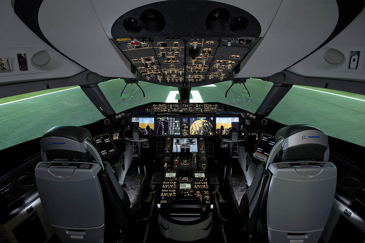 Boeing 787
