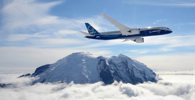 Boeing 787-9 completa 40 horas de voo