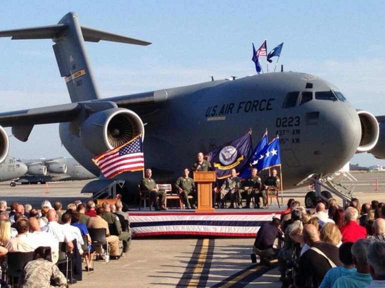 cerimonia de entrega do c 17 à USAF