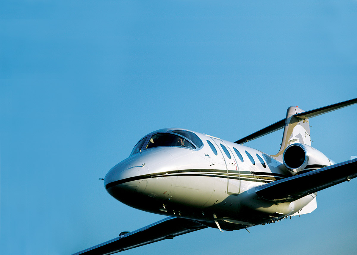 Hawker 400XP