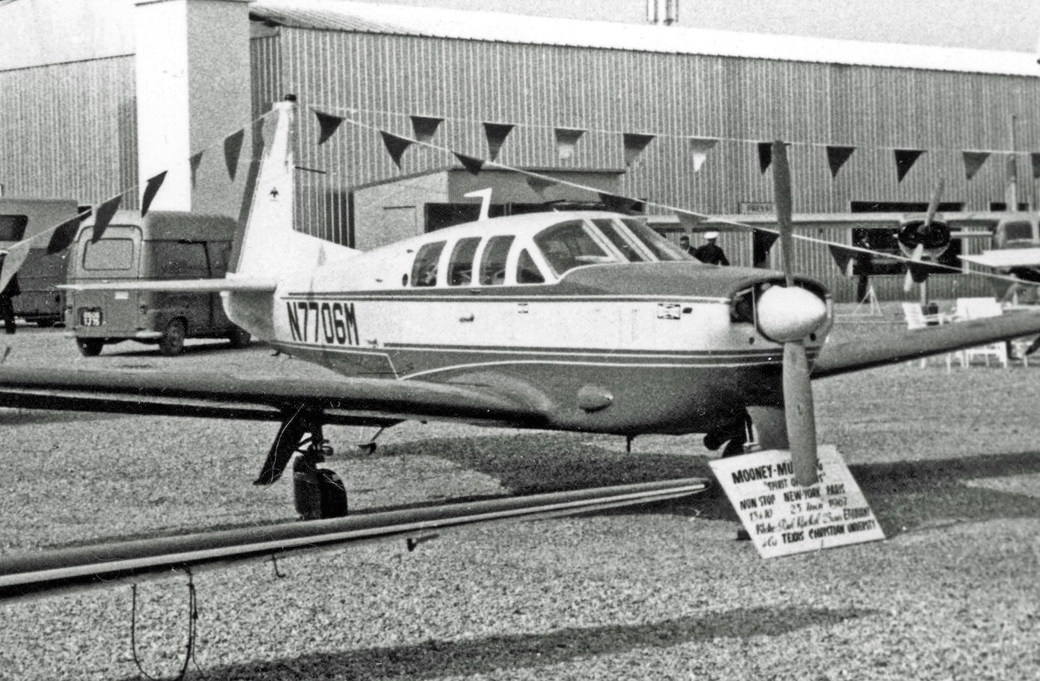 Mooney M2