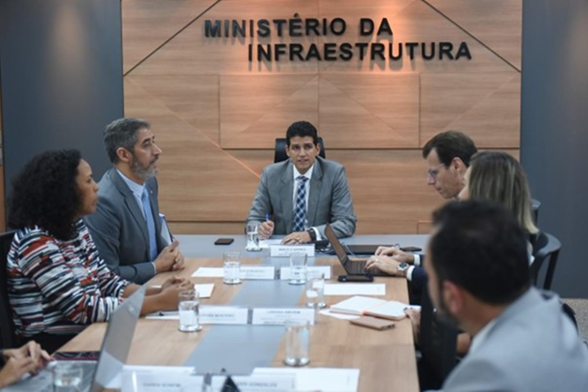Reunião Abear, Iata e Minfra em Brasília
