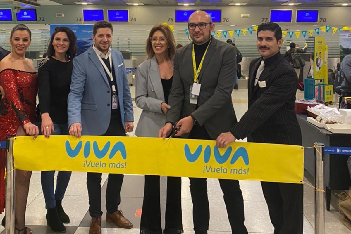 Inauguração das operações da Viva Air em Buenos Aires