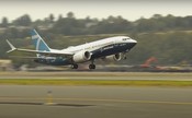 Diretor da FAA pilota o 737 MAX e afirma que ajustes ainda devem ser feitos