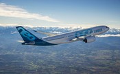 Airbus A330-800 realiza primeiro voo