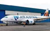 Novo A220 da Air Austral recebe exótica pintura na cauda