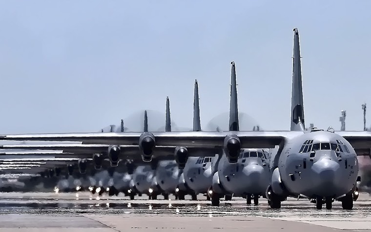 Estados Unidos aprova possível venda de aeronaves C-130J para o Egito