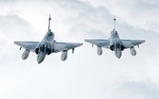 Defesa da França assina contrato para manter caças Mirage 2000 em atividade