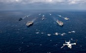 Estados Unidos conduzem grande treinamento naval no pacífico