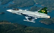 Simulador de engenharia do Gripen é inaugurado no Brasil