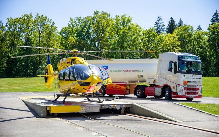 Óleo de cozinha abastece helicóptero de resgate na Alemanha