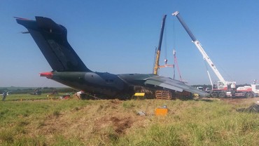 KC-390 após incidente na Embraer