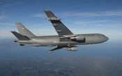 USAF interrompe mais uma vez as entregas do KC-46 após novos problemas