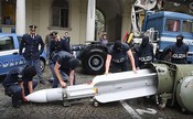 Polícia italiana encontra míssil com grupo extremista de direita