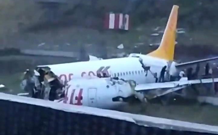 Acidente com um 737-800 da turca Pegasus