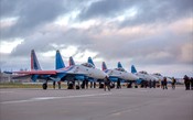 Caças russos Su-30SM chegam aos Emirados Árabes para o Dubai Airshow 2021