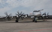 Versão modernizada do bombardeiro Tu-95 decola pela primeira vez