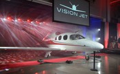 Cirrus Aircraft entrega seu primeiro jato pessoal SF50 Vision