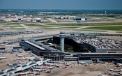 Recado para Trump: bloquear rivais e privatizar o controle de tráfego aéreo